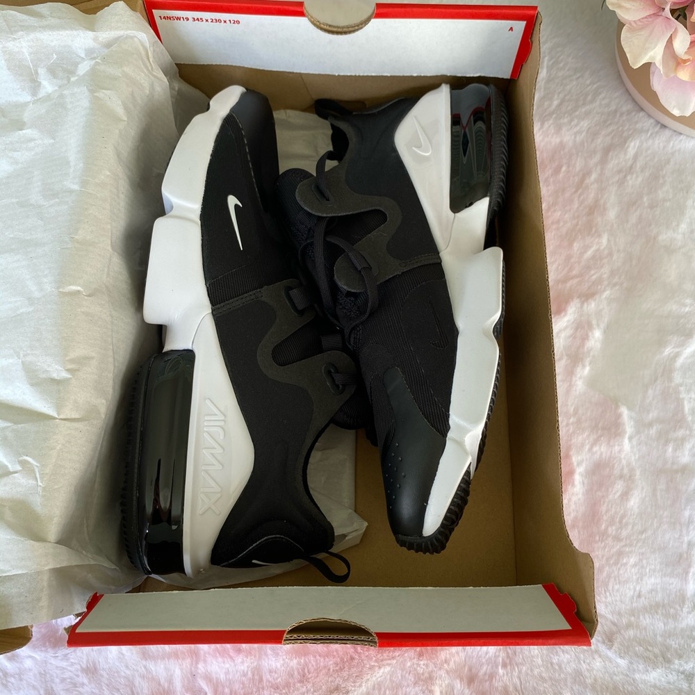 ✔️Nike air max infinity - Picture 2 of 8